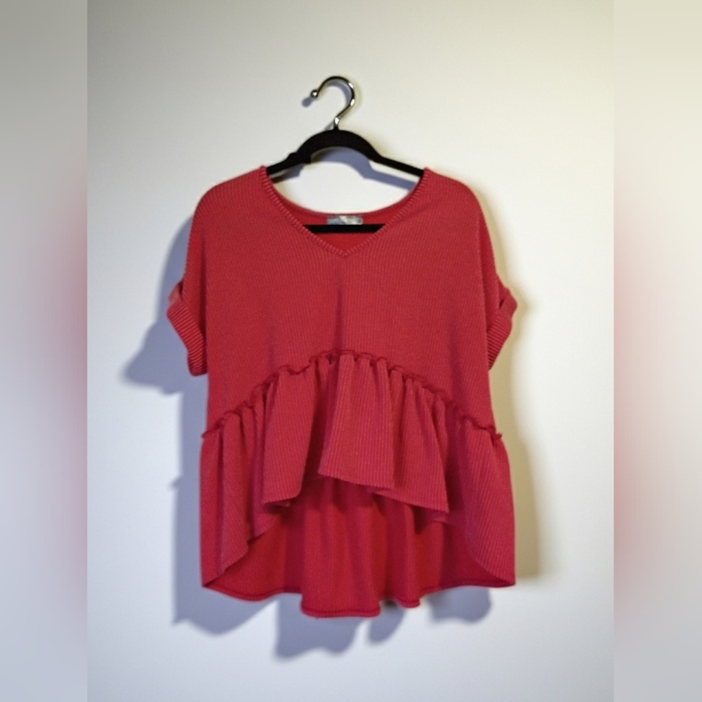 Women's Red Ruffle Top Charlotte Avery Size M
